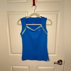 Nike athletic top 